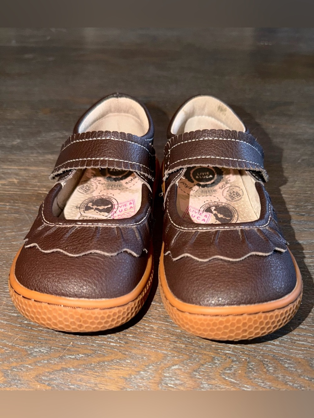Livie & Luca Brown Ruche Classic Mary Jane Shoes size 9